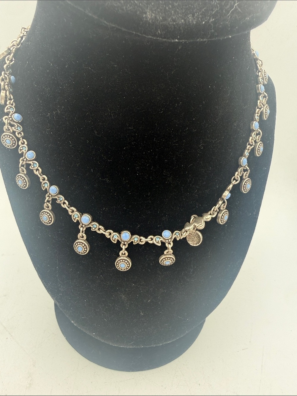 Premier Designs Crayola Blue Sky Silver Periwinkle Cabochon Choker Necklace
